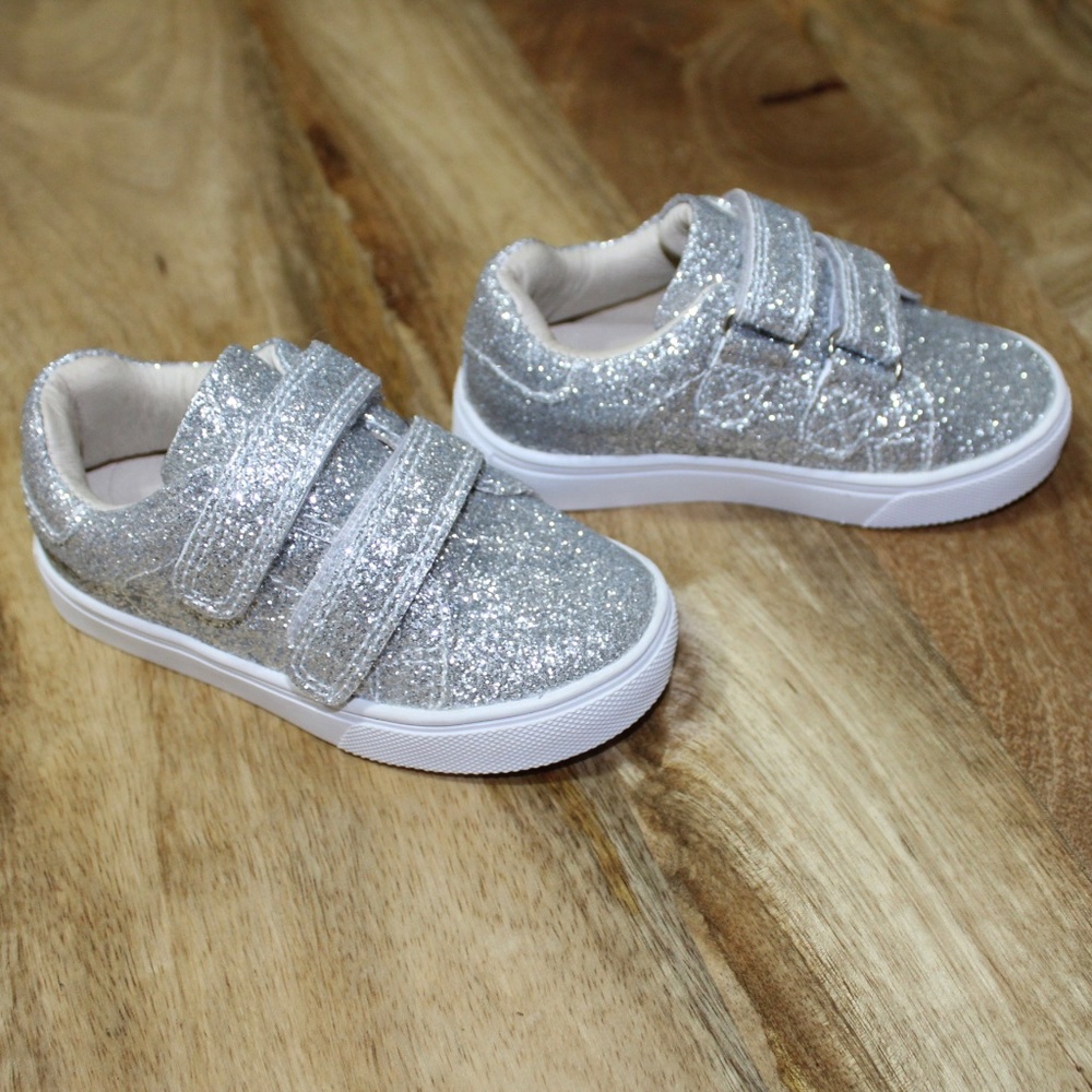 Akid Silver Glitter Shoes